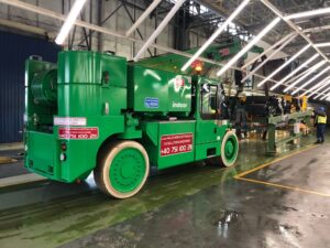 Mutări utilaje 
Macara de interior 
Indoor crane
PICK&CARRY crane
Macara de interior 
Demontări industriale
Demontări utilaje industriale
Mentenanța utilaje
Mentenanța industrială 
Industrial maintenance 
Reparații utilaje
Mutări fabrici
Mutări utilaje 
Reparații utilaje industriale 
Echipamente industriale
Stivuitor electric
Macara electrică